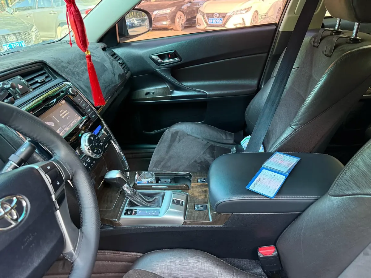 2013 Toyota Reiz 2.5L 193HP V6 6AT,autocango,china used car exporter,china ev exporter,chinese used car exporter,chinese used ev exporter