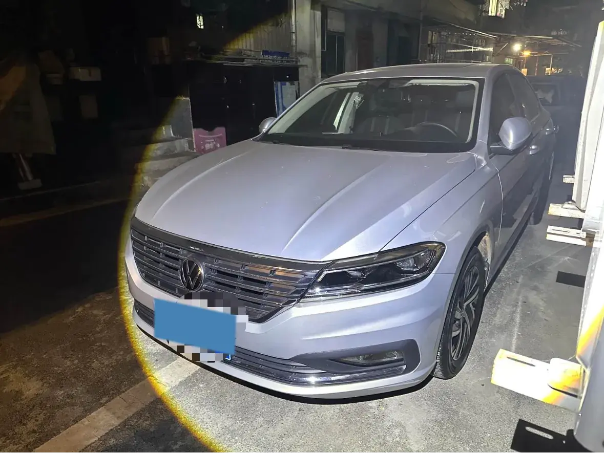 2022 Volkswagen T-Roc 1.4T 150HP L4 7DCT