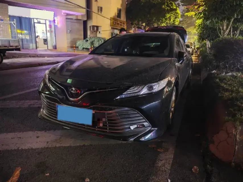 2019 Toyota Camry 2.0L 178HP L4 CVT