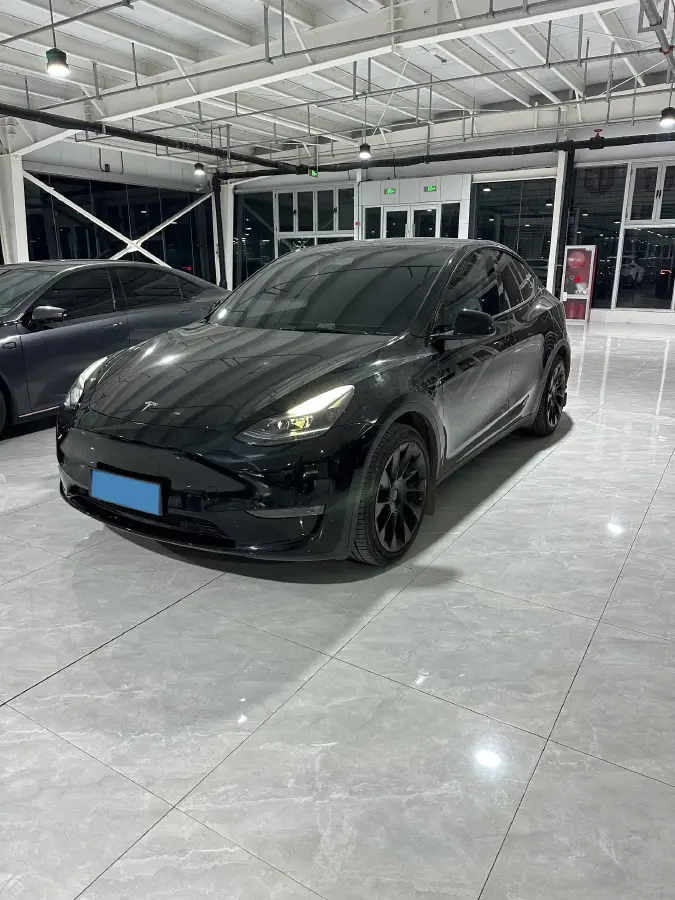 2021 Tesla Model Y BEV 60KWH