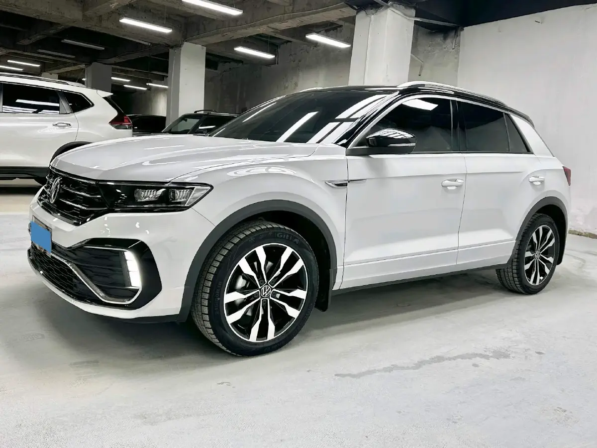 2021 Volkswagen T-Roc 1.4T 150HP L4 7DCT