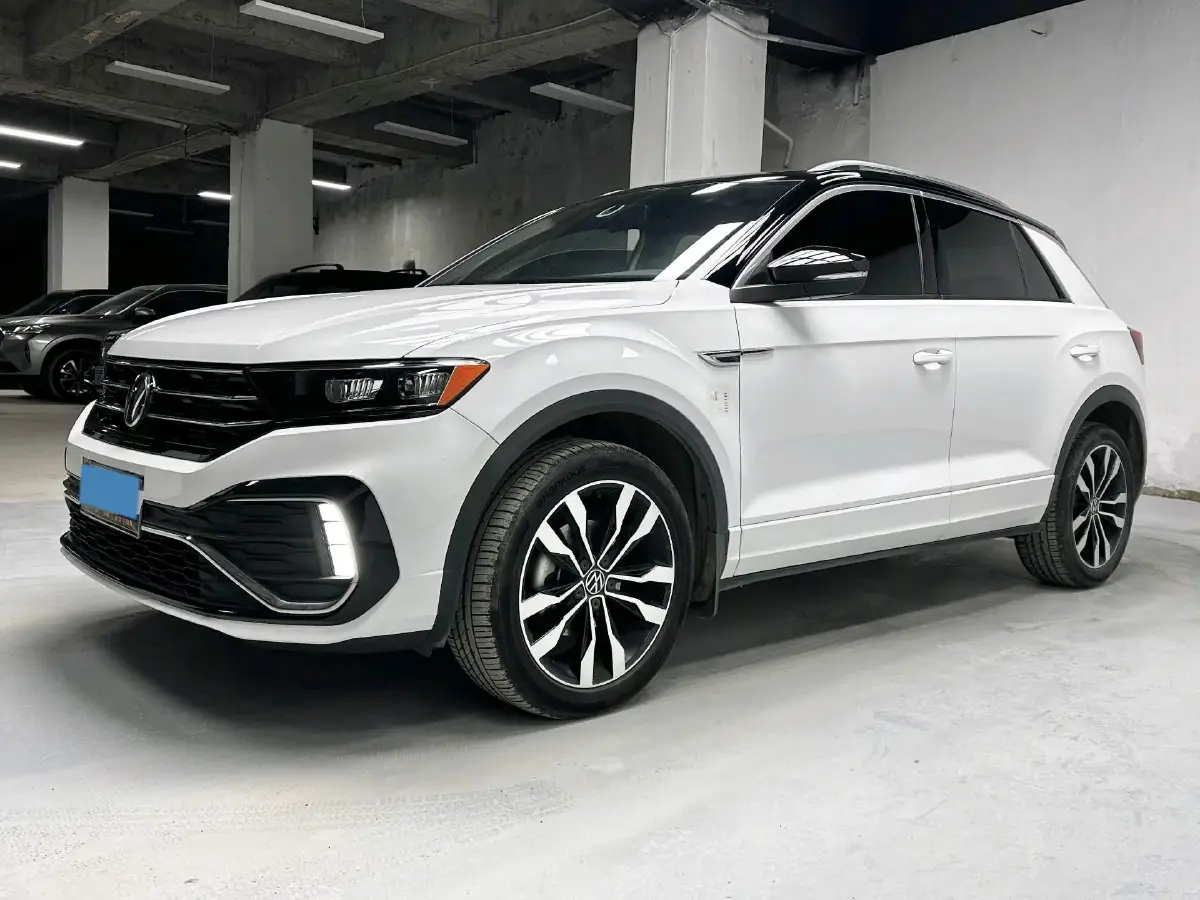 2021 Volkswagen T-Roc 1.4T 150HP L4 7DCT