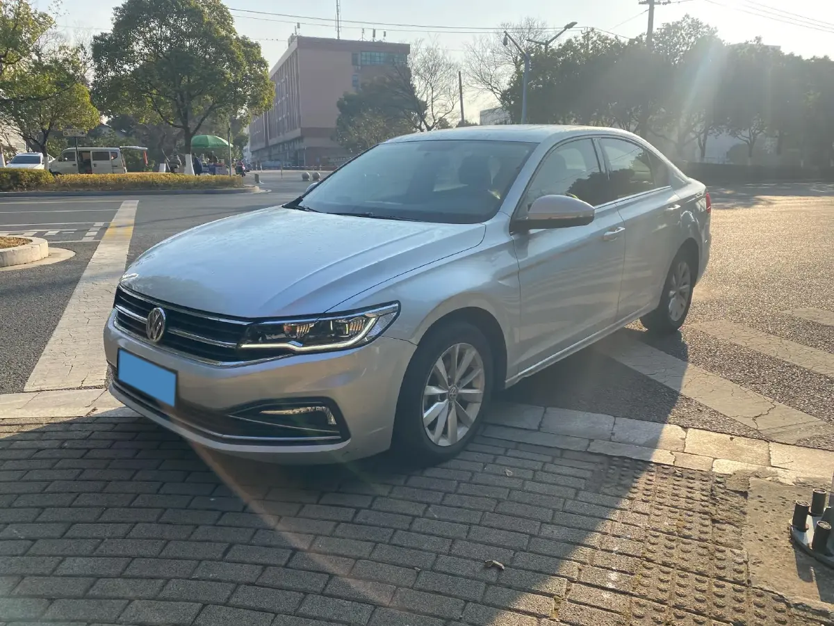 2020 Volkswagen Bora 1.5L 113HP L4 6AT
