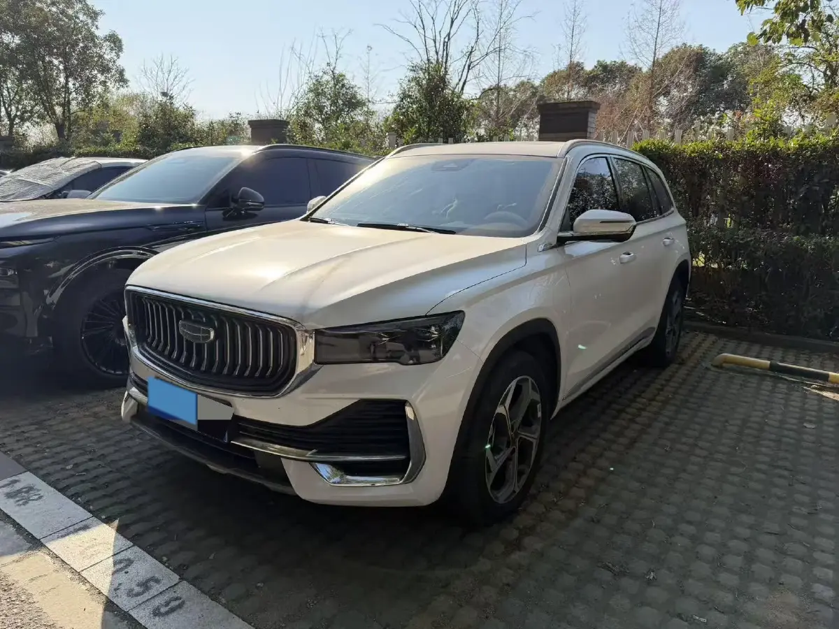 2021 Geely Monjaro 2.0T 218HP L4 7DCT