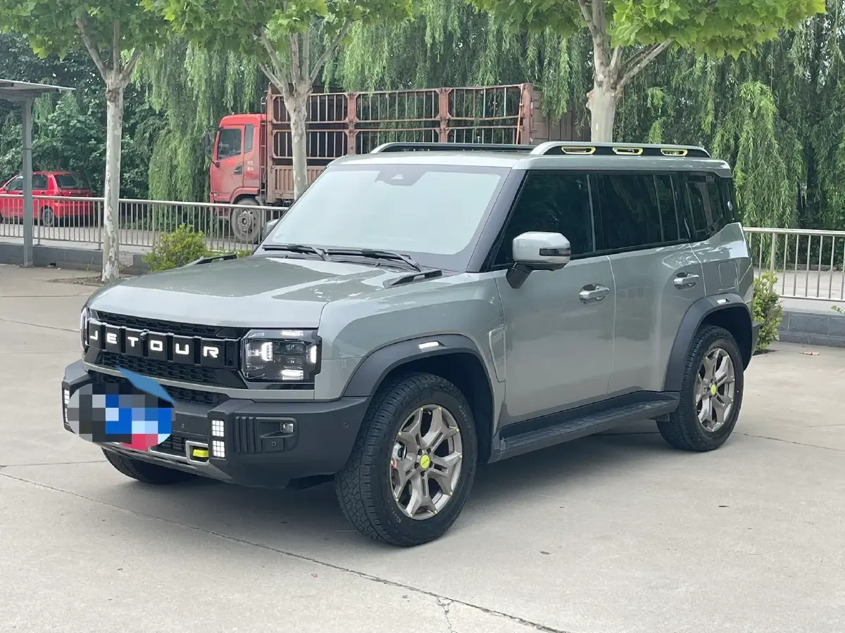 2023 Jetour Traveller 2.0T 254HP L4 8AT