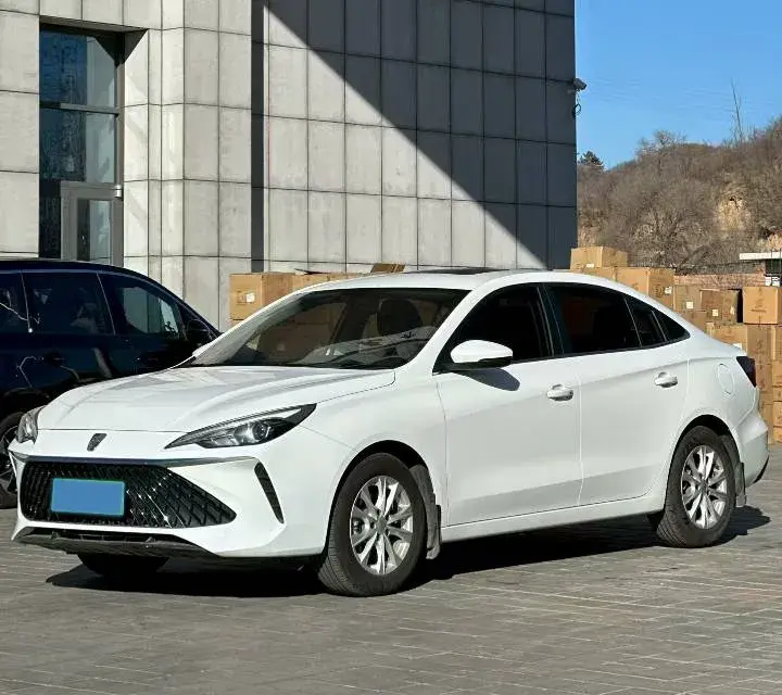 2023 Roewe i5 1.5L 129HP L4 CVT