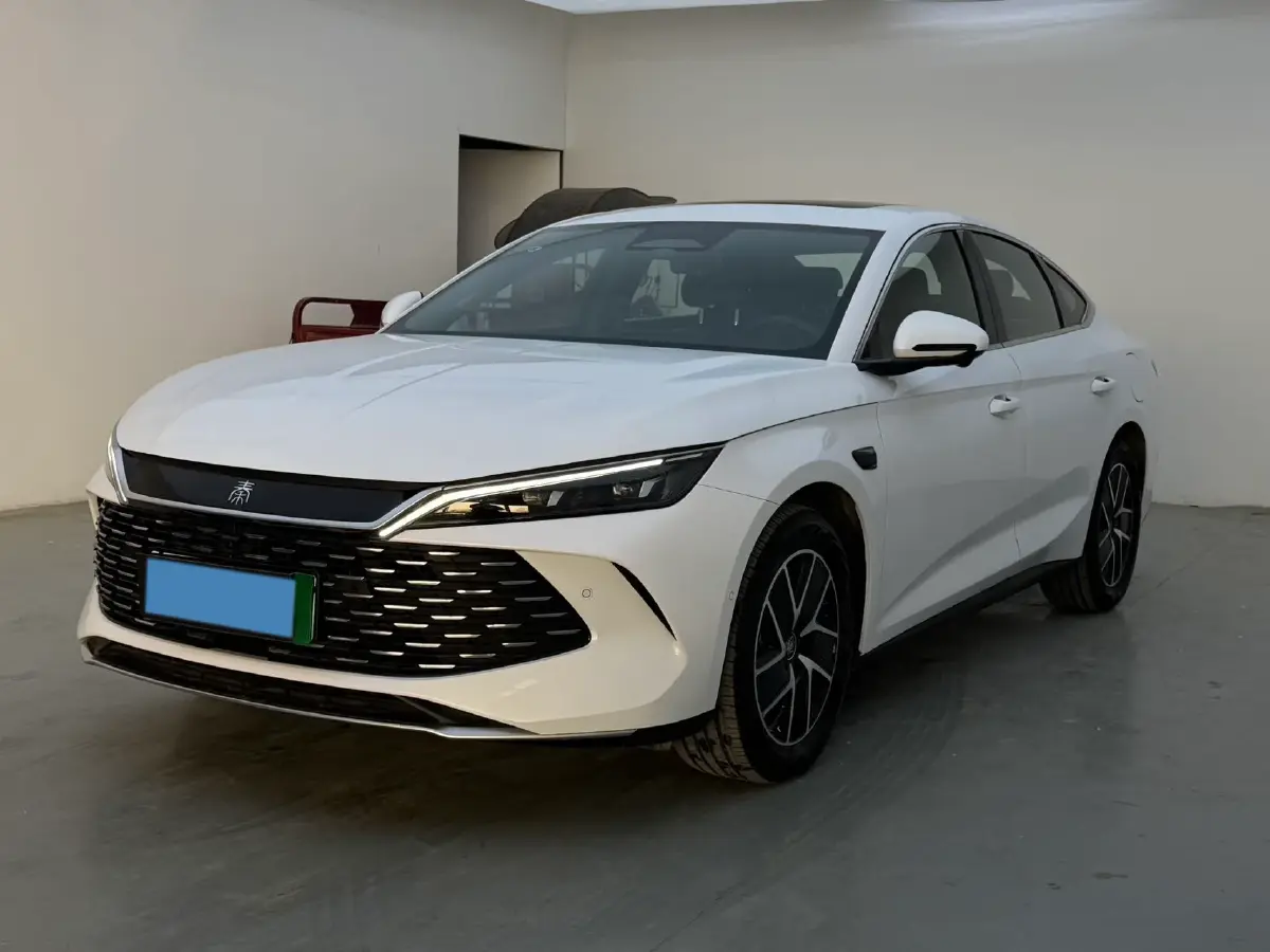 2025 BYD QinL 1.5L 101HP L4 E-CVT PHEV 15.87KWH