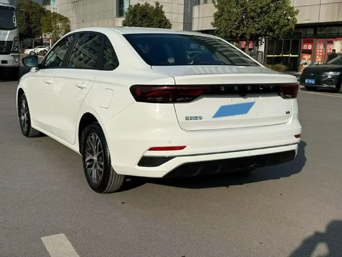 2026 Geely Emgrand 1.5L 120HP L4 5MT,autocango,china used car exporter,china ev exporter,chinese used car exporter,chinese used ev exporter