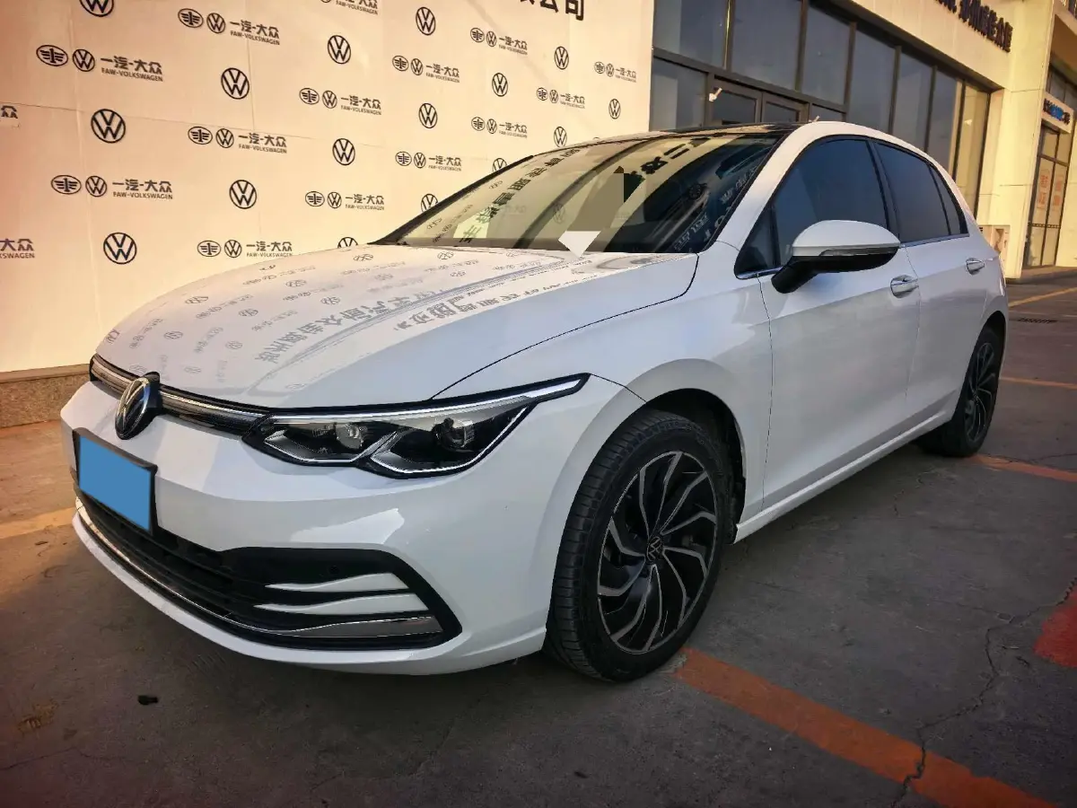 2023 Volkswagen Golf 1.4T 150HP L4 7DCT