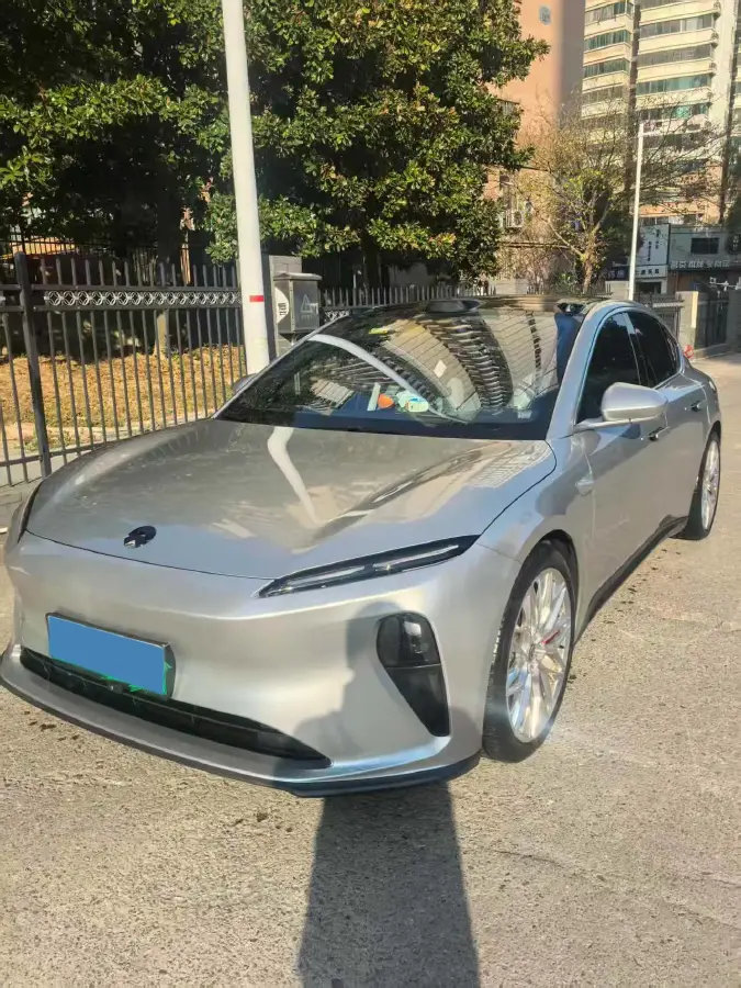 2024 NIO ET5 BEV 75KWH