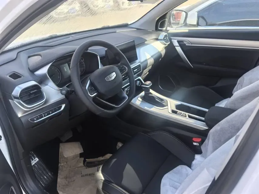 2025 Geely Coolray 1.5L 126HP L4 CVT,autocango,china used car exporter,china ev exporter,chinese used car exporter,chinese used ev exporter