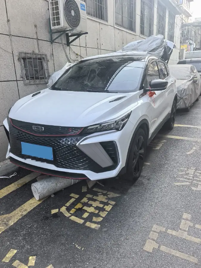 2022 Geely Coolray 1.5T 181HP L4 7DCT