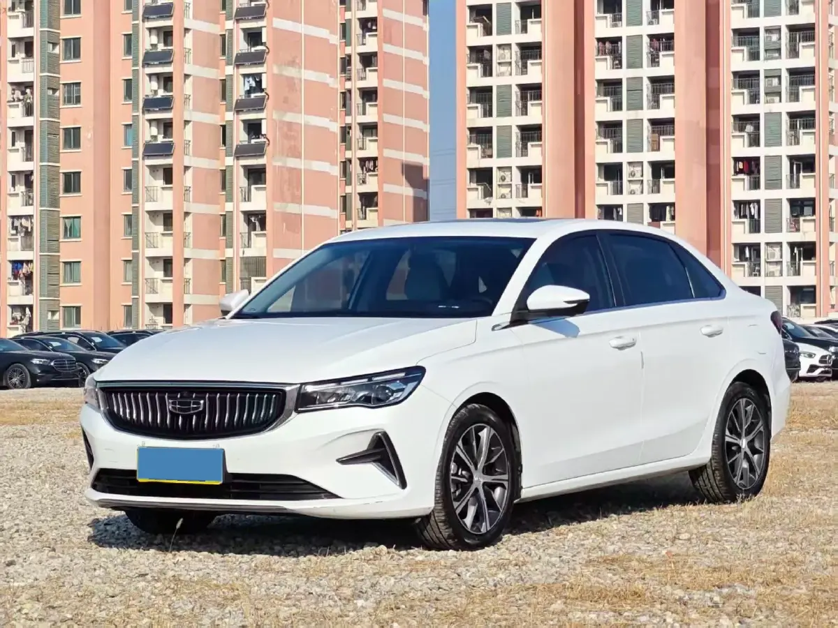 2023 Geely Emgrand 1.5L 127HP L4 CVT