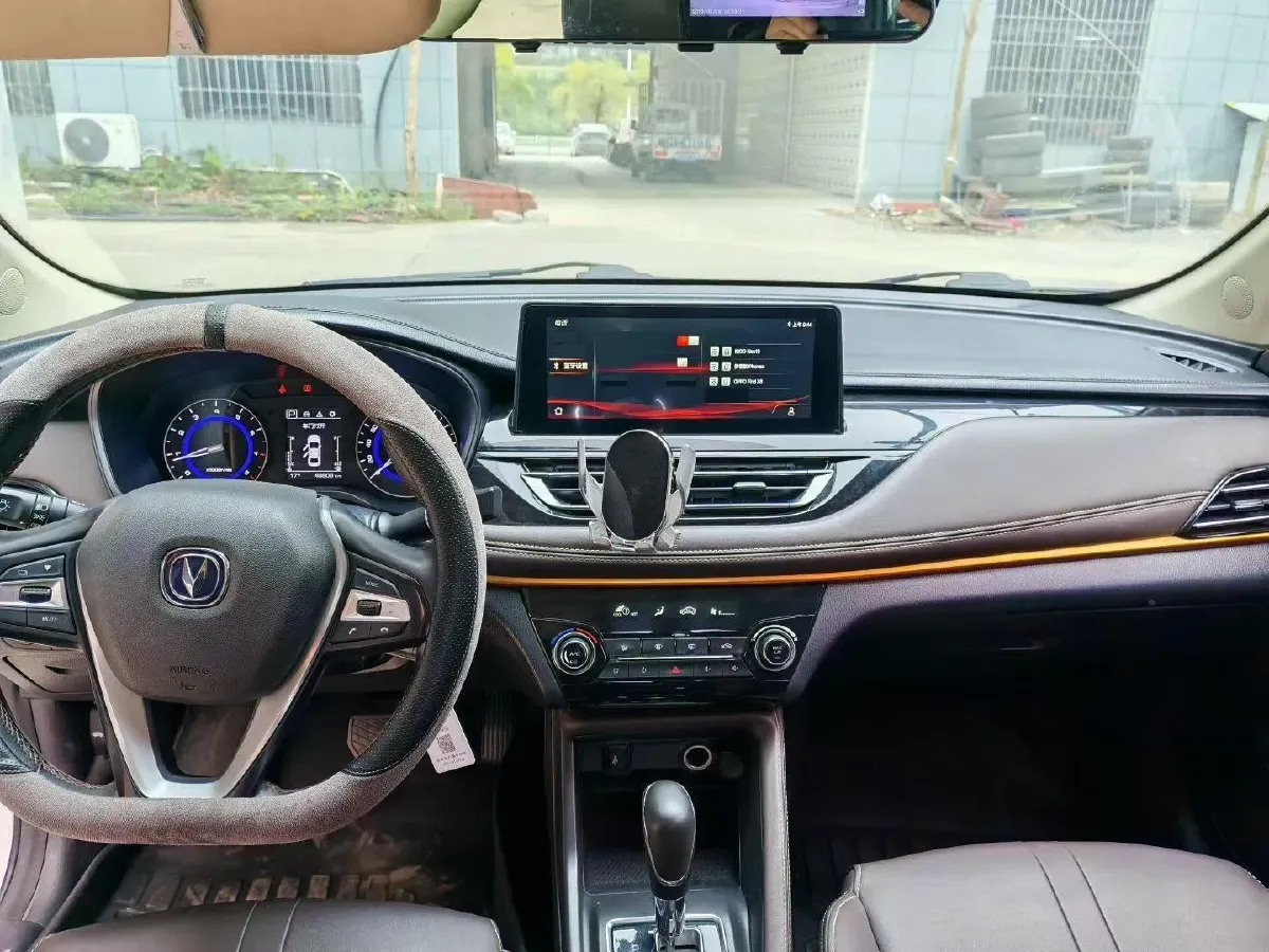 2021 ChangAn Eado DT 1.6L 125HP L4 4AT,autocango,china used car exporter,china ev exporter,chinese used car exporter,chinese used ev exporter