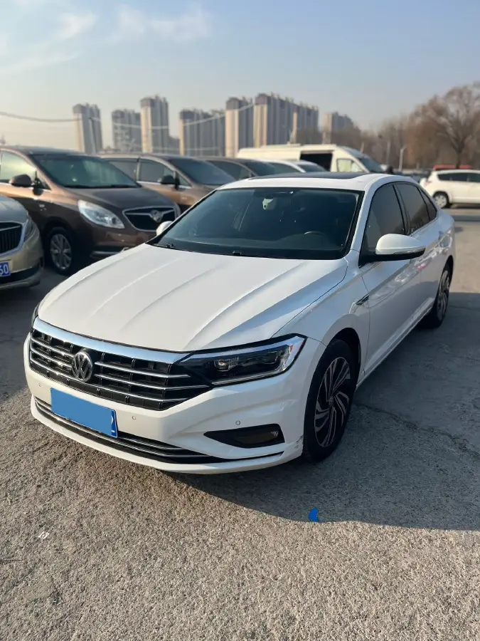 2020 Volkswagen Sagitar 1.4T 150HP L4 7DCT