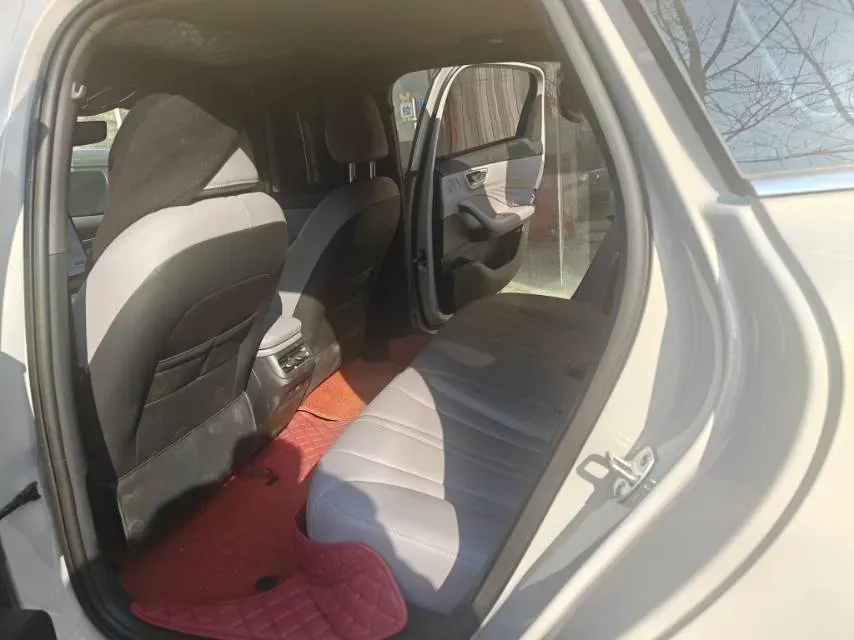 2025 Roewe M7 DMH 1.5L 112HP L4 1DHT PHEV,autocango,china used car exporter,china ev exporter,chinese used car exporter,chinese used ev exporter