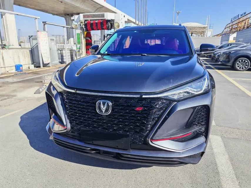 2020 ChangAn CS75 Plus 2.0T 233HP L4 8AT,autocango,china used car exporter,china ev exporter,chinese used car exporter,chinese used ev exporter