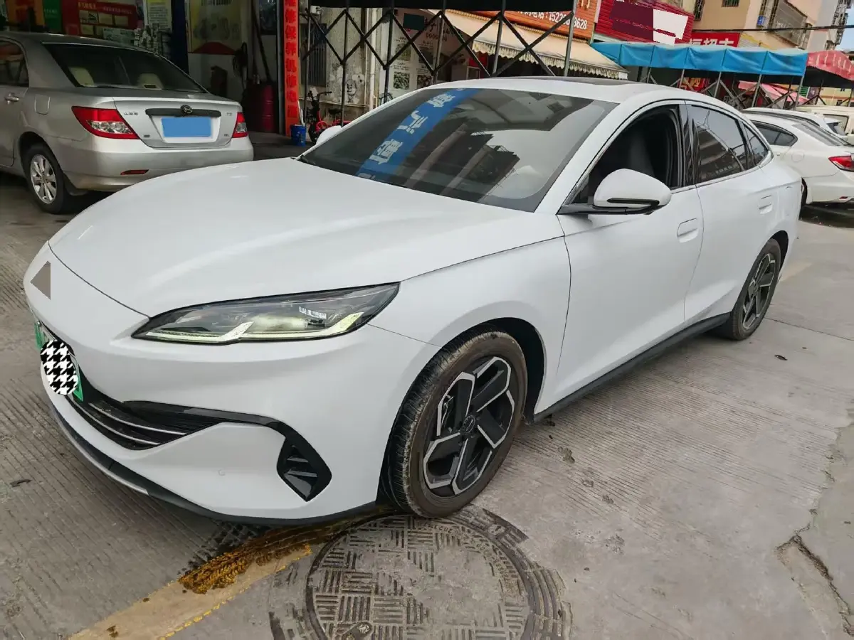 2024 BYD QinL 1.5L 101HP L4 E-CVT PHEV 15.87KWH