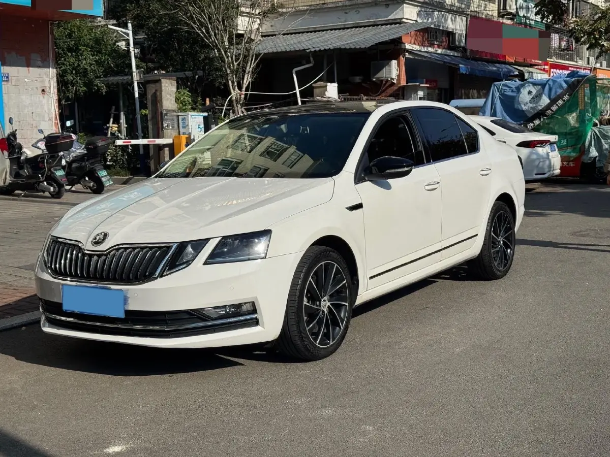 2018 Skoda Octavia 1.4T 150HP L4 7DCT
