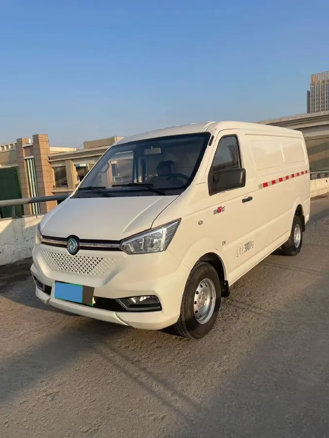 2020 MAXUS XinTu EV90 BEV 72KWH,autocango,china used car exporter,china ev exporter,chinese used car exporter,chinese used ev exporter
