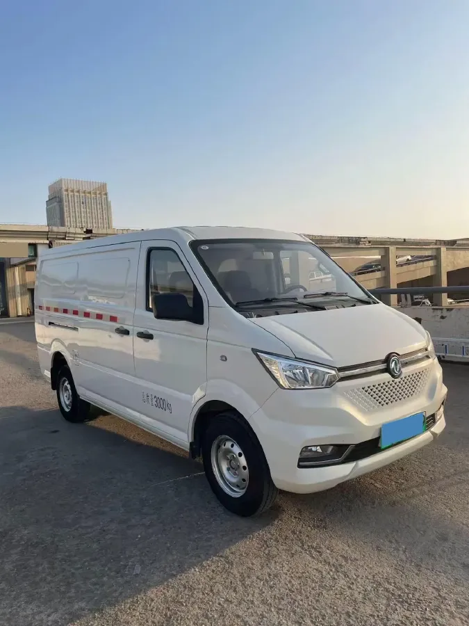 2020 MAXUS XinTu EV90 BEV 72KWH,autocango,china used car exporter,china ev exporter,chinese used car exporter,chinese used ev exporter