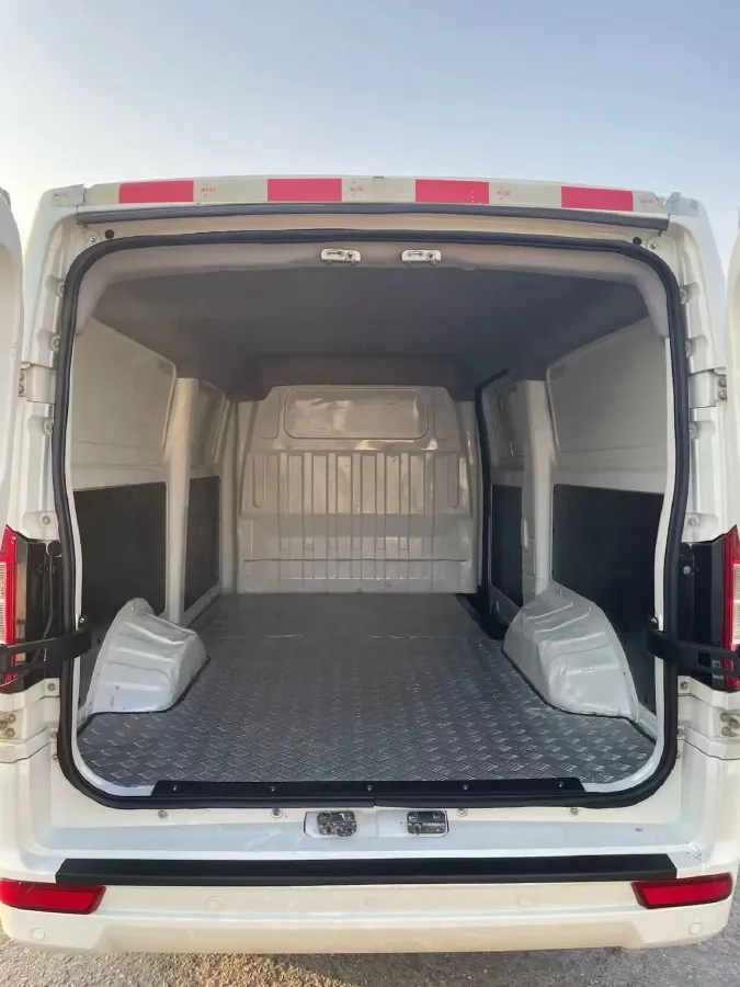 2020 MAXUS XinTu EV90 BEV 72KWH,autocango,china used car exporter,china ev exporter,chinese used car exporter,chinese used ev exporter