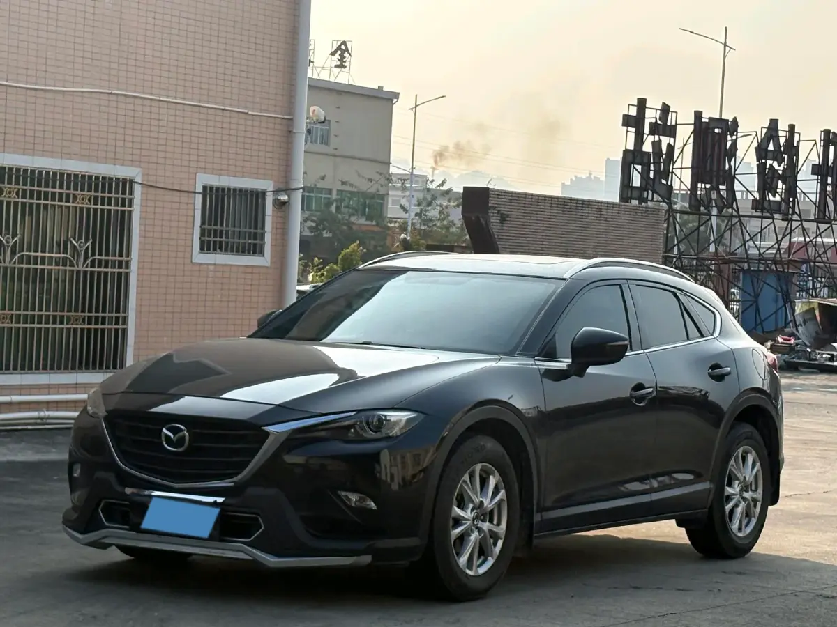 2018 Mazda CX-4 2.0L 158HP L4 6AT