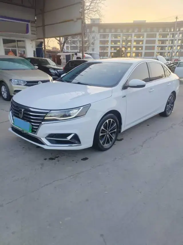 2019 Roewe i6 1.5T 169HP L4 AMT PHEV 9.1KWH