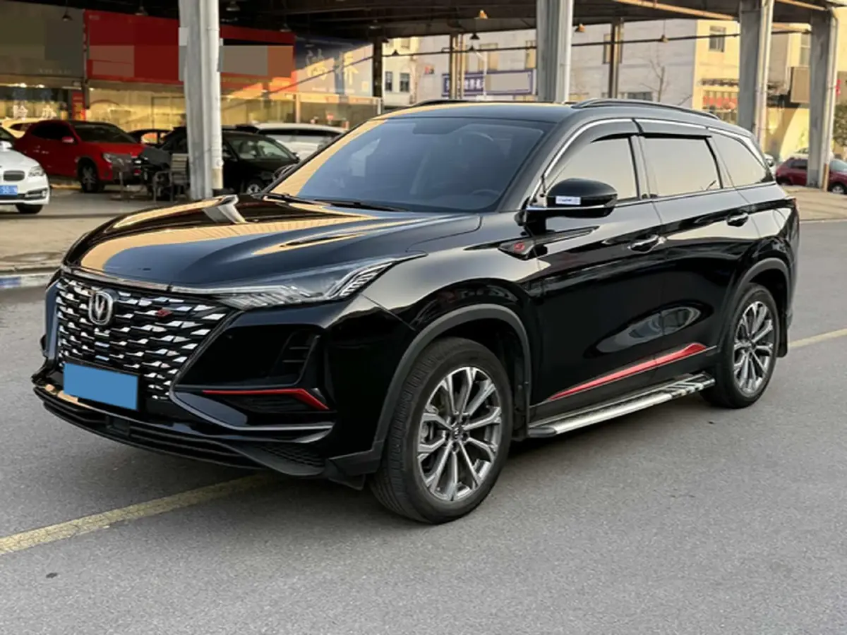 2022 ChangAn CS75 Plus 2.0T 233HP L4 8AT