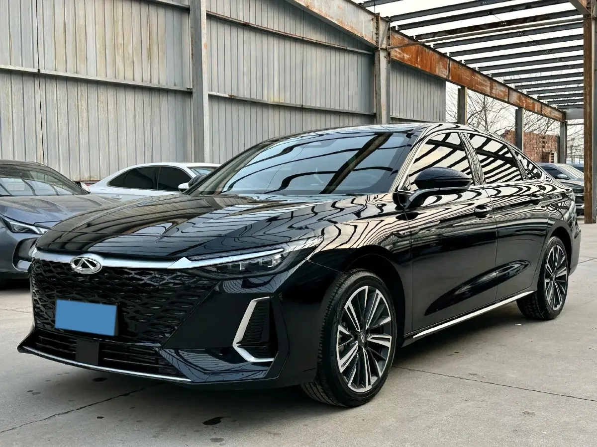 2025 Chery Arrizo 8 1.6T 197HP L4 7DCT