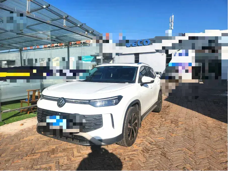 2025 Volkswagen Tayron 2.0T 186HP L4 7DCT