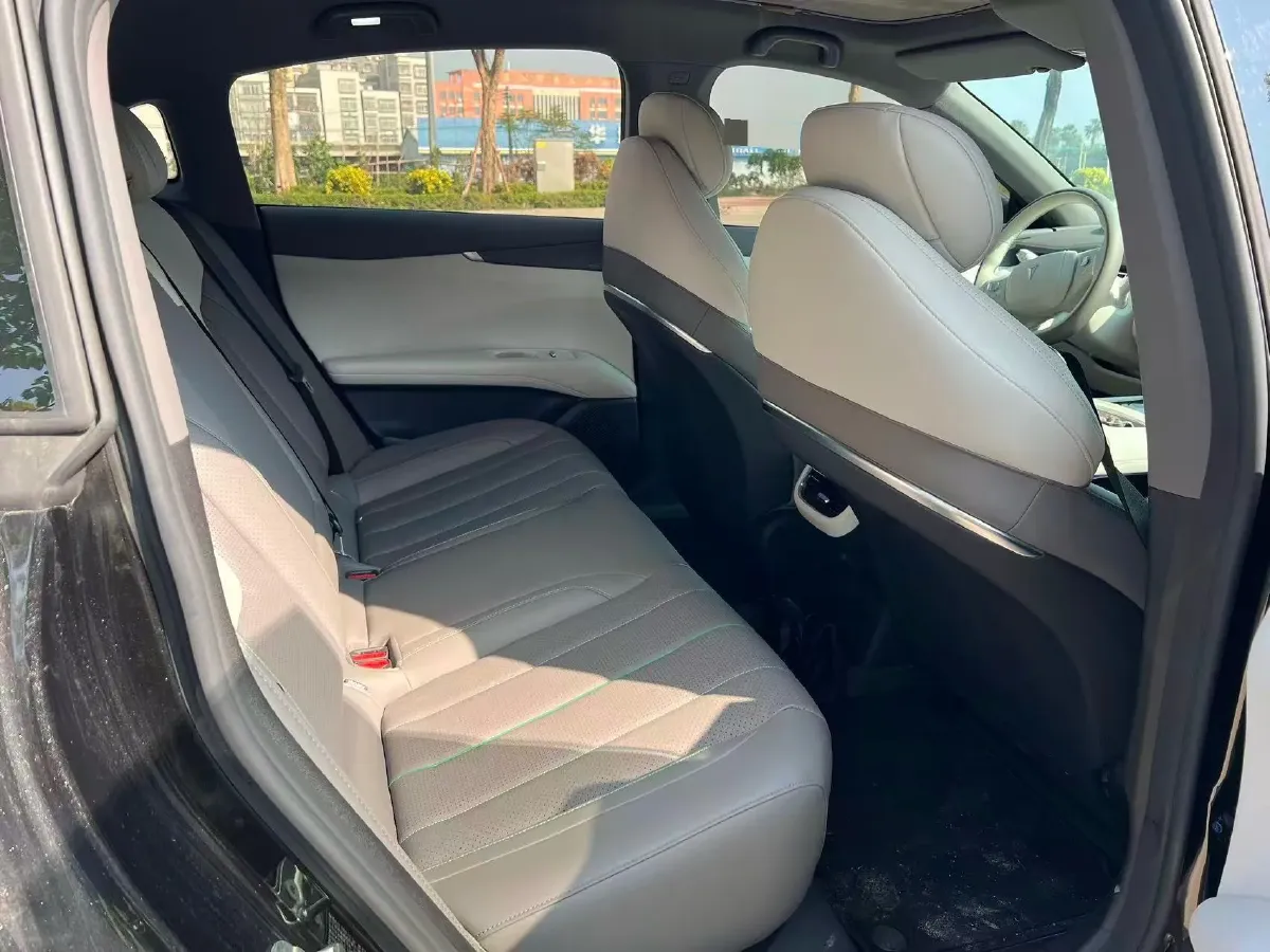 2025 Deepal L07 1.5L 98HP L4 REEV 35.07KWH,autocango,china used car exporter,china ev exporter,chinese used car exporter,chinese used ev exporter