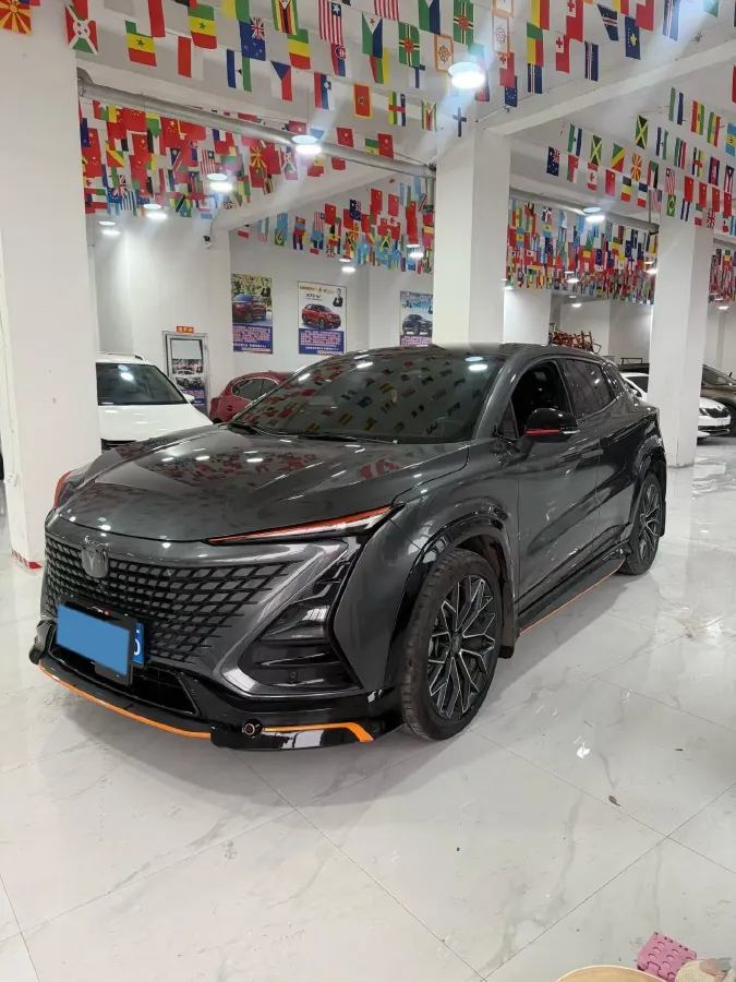 2022 ChangAn UNI-T 1.5T 188HP L4 7DCT,autocango,china used car exporter,china ev exporter,chinese used car exporter,chinese used ev exporter