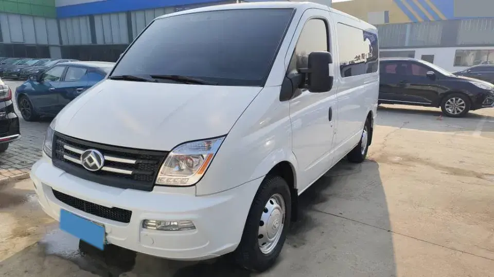 2023 DongFeng DFAC YuFeng 2.0T 136HP L4 6MT