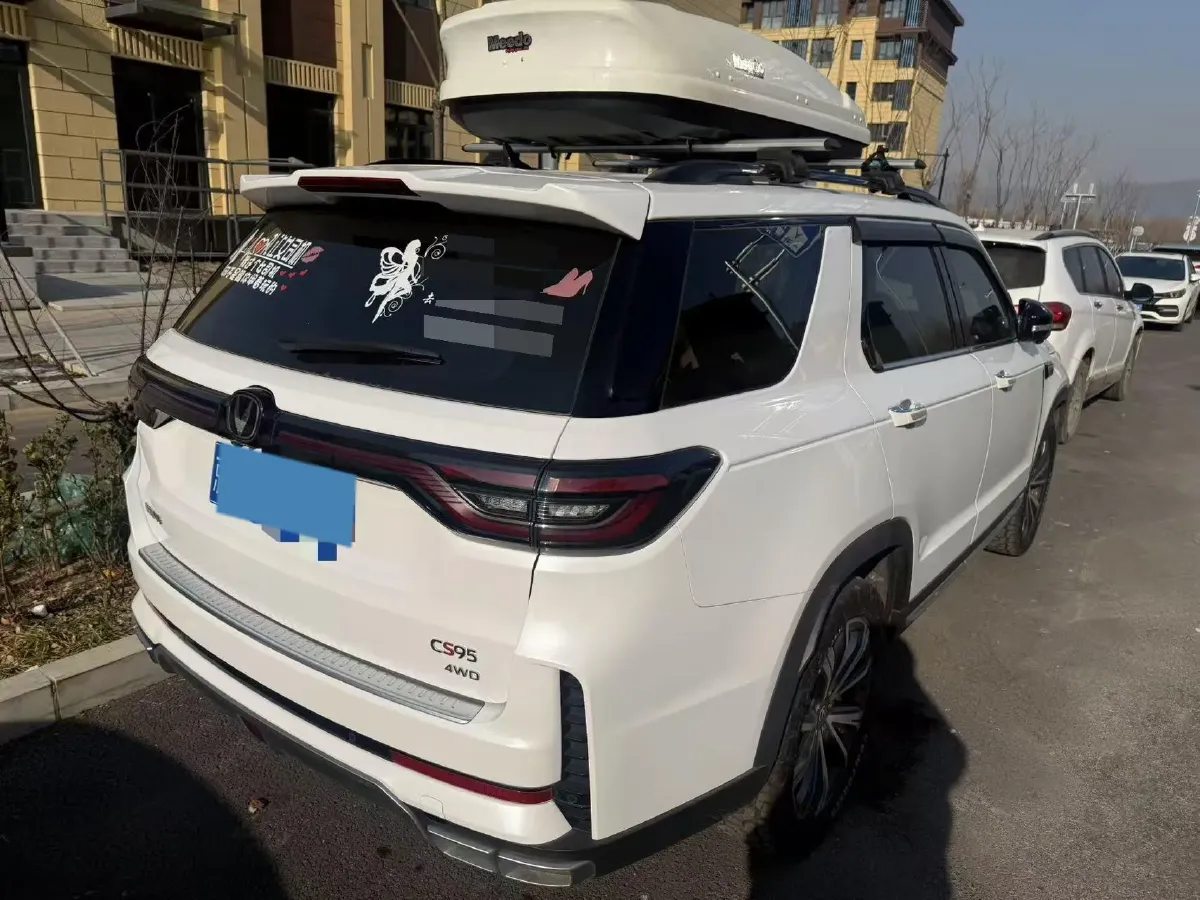 2023 ChangAn CS95 2.0T 233HP L4 8AT,autocango,china used car exporter,china ev exporter,chinese used car exporter,chinese used ev exporter