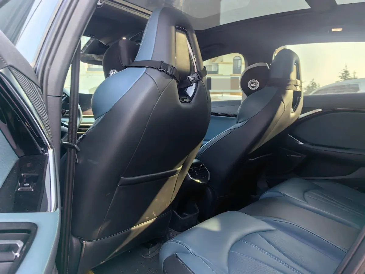 2023 MG 7 2.0T 261HP L4 9AT,autocango,china used car exporter,china ev exporter,chinese used car exporter,chinese used ev exporter