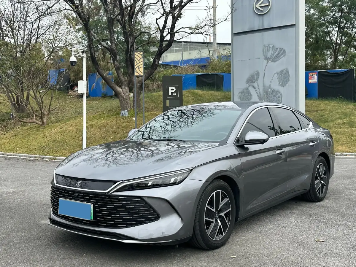 2024 BYD QinL 1.5L 101HP L4 E-CVT PHEV 10.08KWH