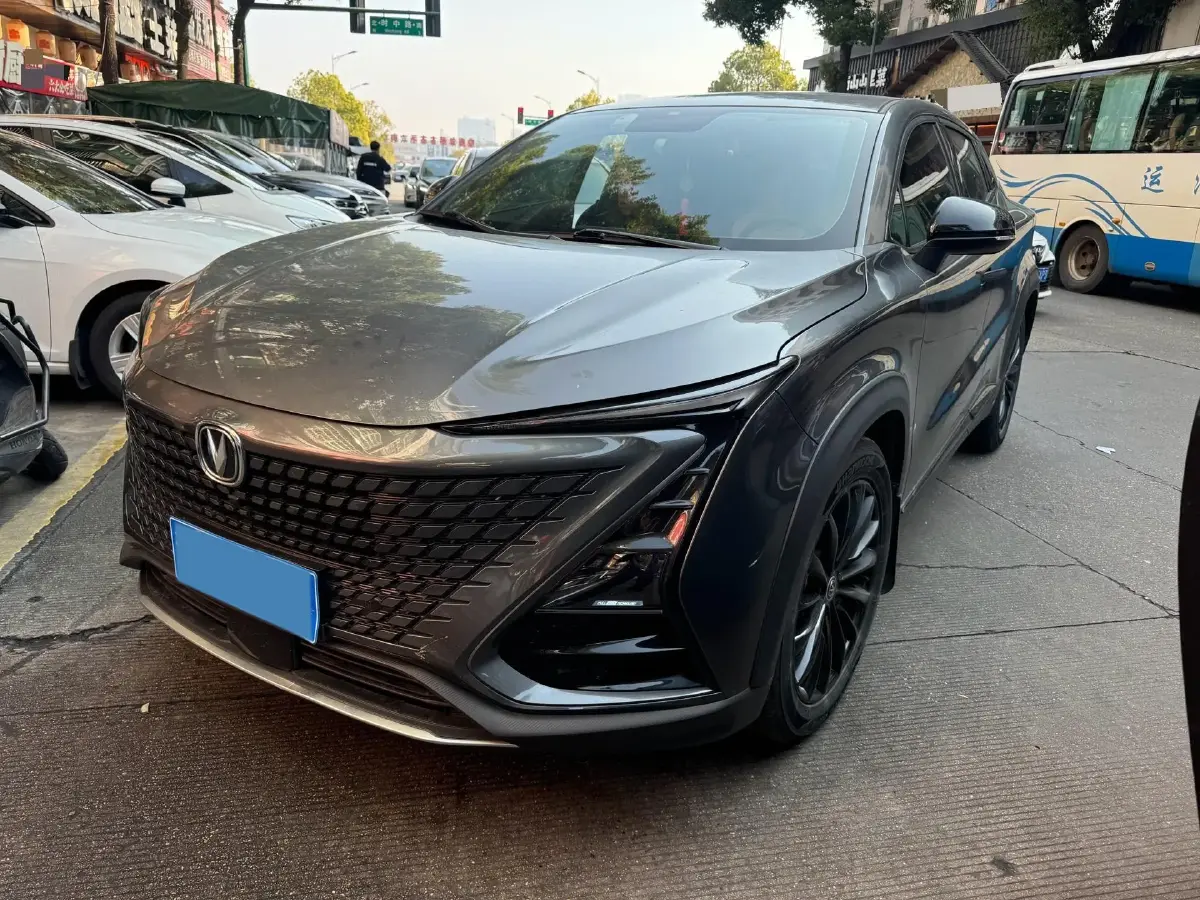 2022 ChangAn UNI-T 1.5T 188HP L4 7DCT