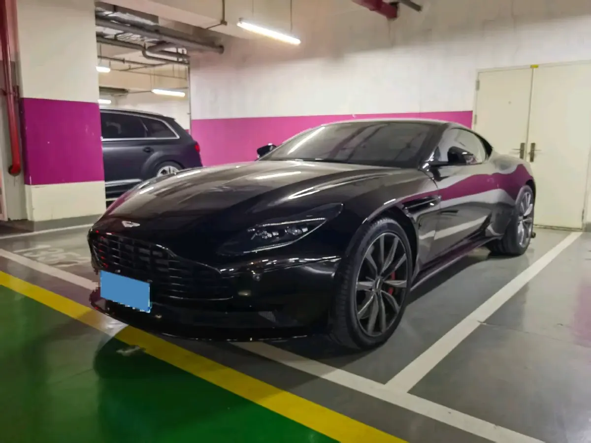 2019 Aston Martin DB11 4.0T 510HP V8 8AT
