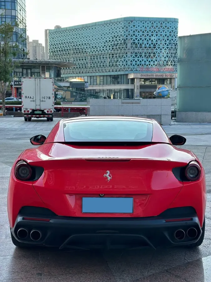 2018 Ferrari Portofino 3.9T 600HP V8 7DCT,autocango,china used car exporter,china ev exporter,chinese used car exporter,chinese used ev exporter