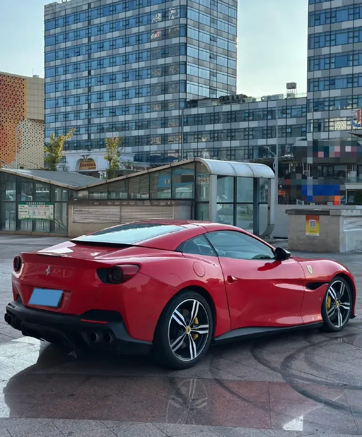 2018 Ferrari Portofino 3.9T 600HP V8 7DCT,autocango,china used car exporter,china ev exporter,chinese used car exporter,chinese used ev exporter