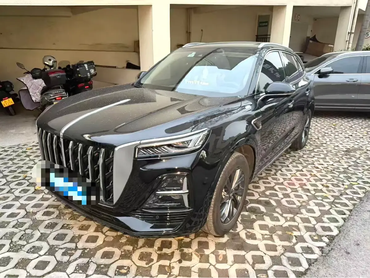 2023 HongQi HS5 2.0T 252HP L4 8AT