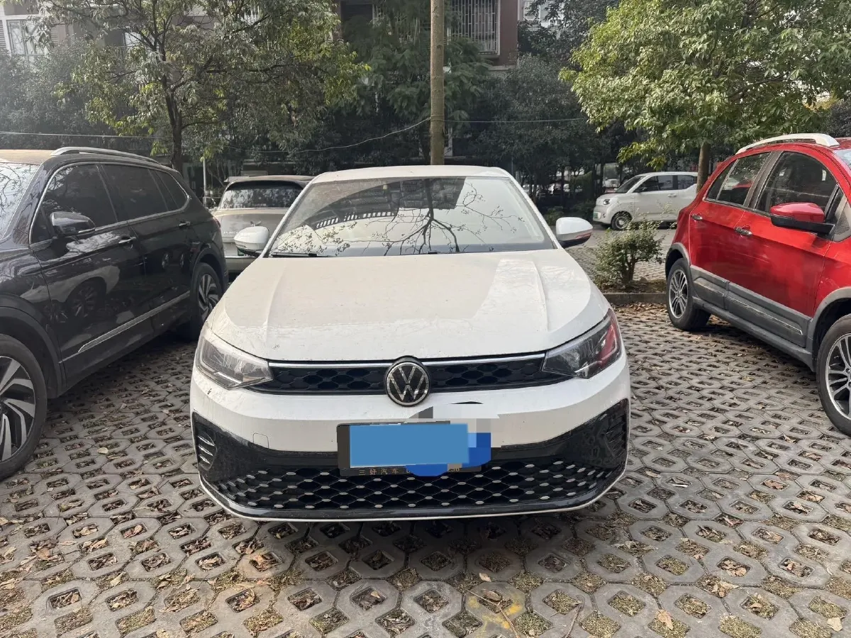 2025 Volkswagen Lavida 1.5L 110HP L4 6AT,autocango,china used car exporter,china ev exporter,chinese used car exporter,chinese used ev exporter