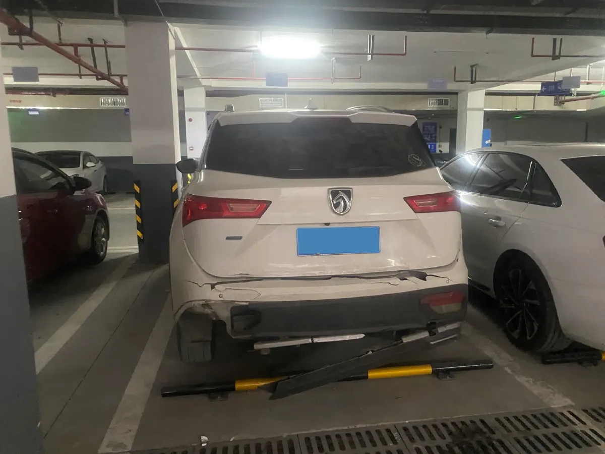 2020 BaoJun RC-5 1.5T 147HP L4 CVT,autocango,china used car exporter,china ev exporter,chinese used car exporter,chinese used ev exporter