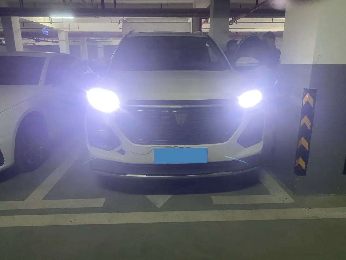 2020 BaoJun RC-5 1.5T 147HP L4 CVT,autocango,china used car exporter,china ev exporter,chinese used car exporter,chinese used ev exporter