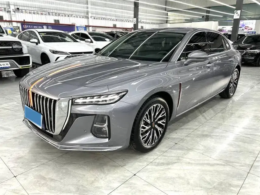 2024 HongQi H5 2.0T 224HP L4 8AT