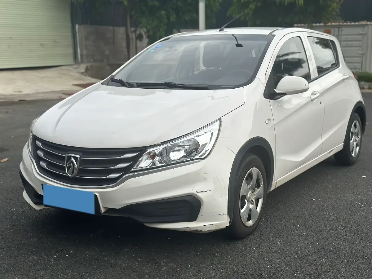 2016 BaoJun 310 1.2L 82HP L4 5MT