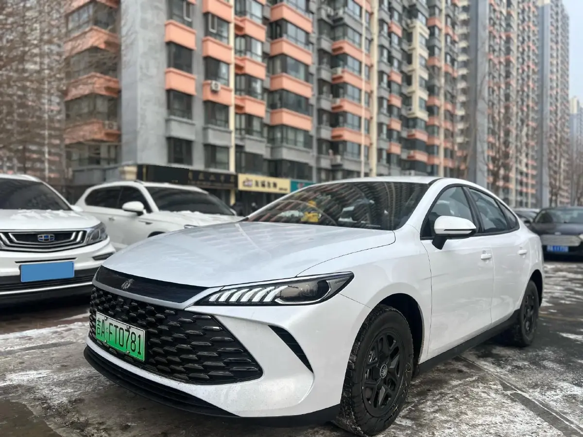 2025 BYD Qin Plus 1.5L 101HP L4 E-CVT PHEV 7.68KWH