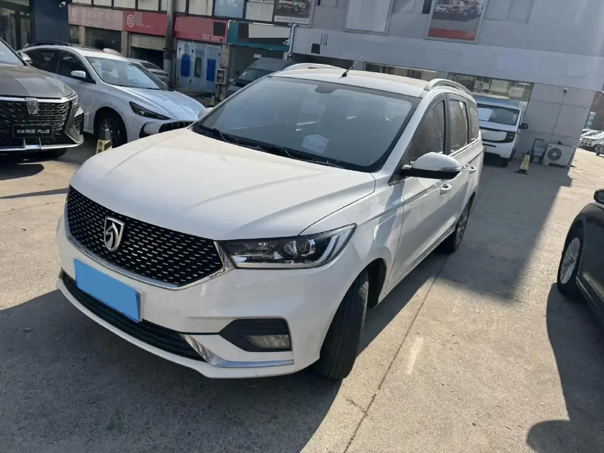 2021 BaoJun 360 1.5L 99HP L4 6MT