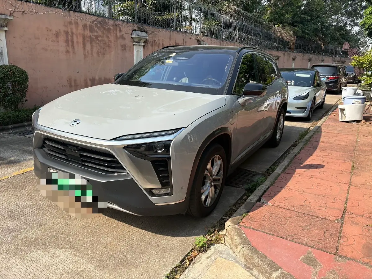 2022 NIO ES8 BEV 100KWH